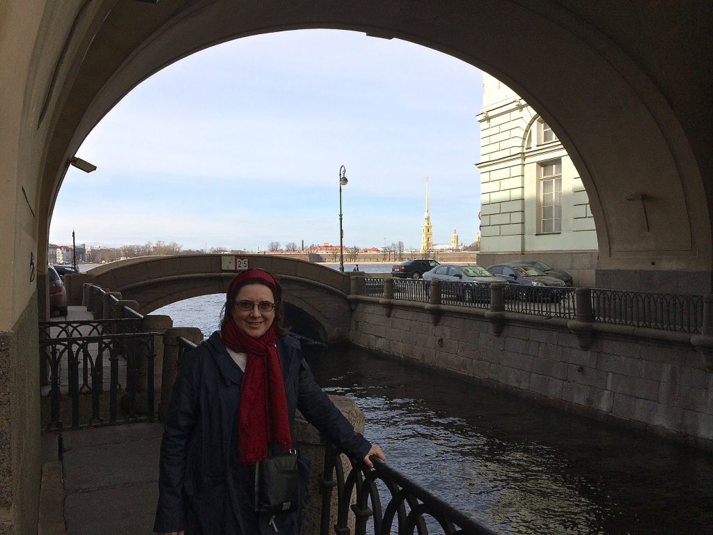 Презентация "Круг За Кругом" в "Буквоеде", Санкт-Петербург, Площадь Восстания, 17 апреля 2014г.
