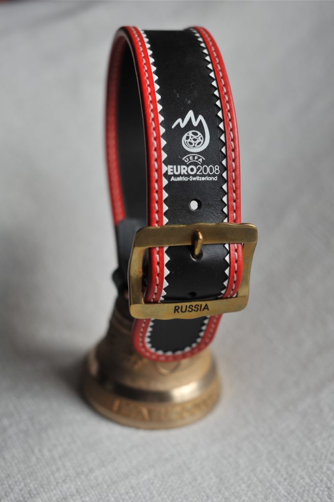 «Коровий колокольчик» с футбольного чемпионата ЕВРО-2008, Швейцария